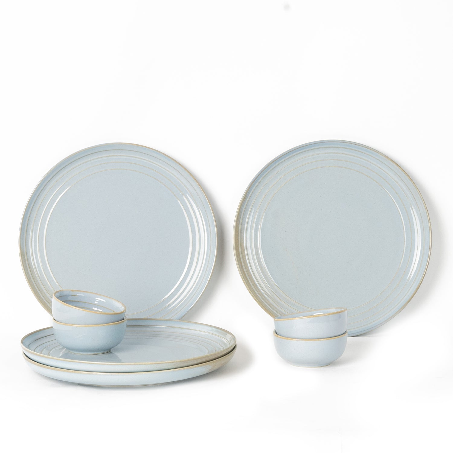 4 Small Dinner Bowls